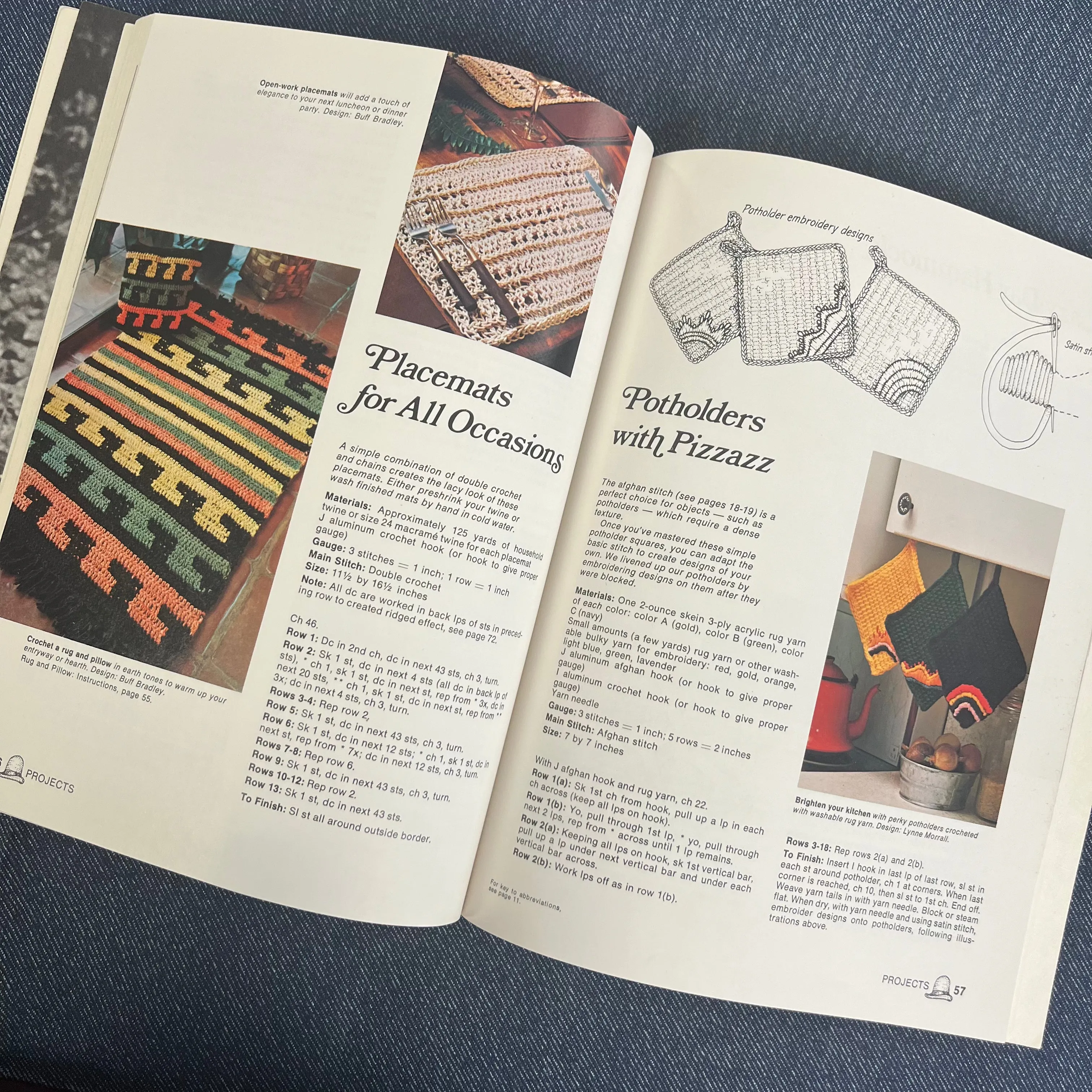 1976 "A Sunset Book" Crochet Booklet