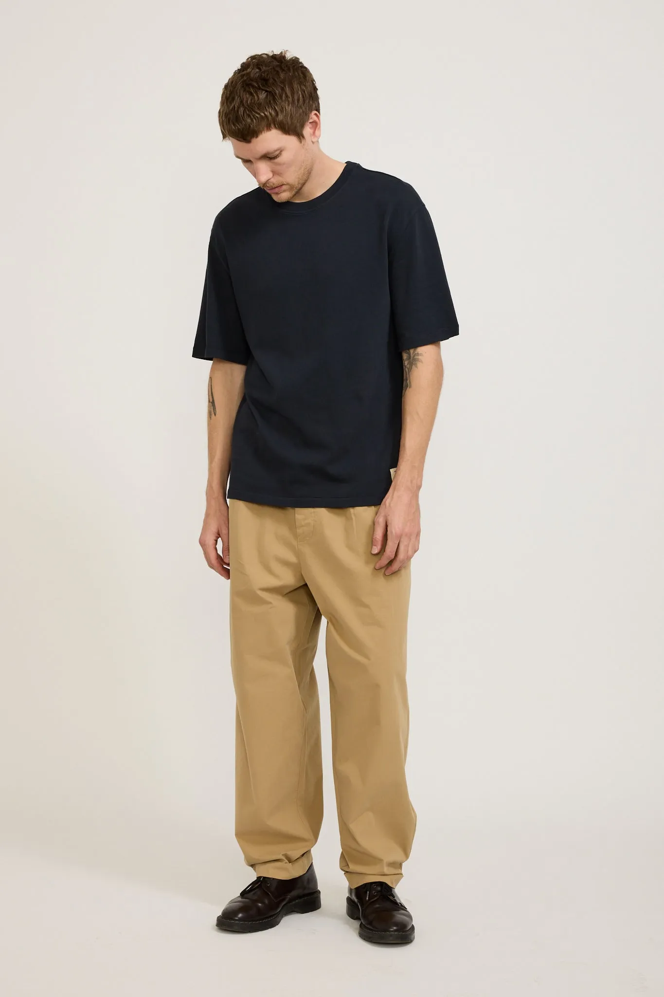 GOOD BASICS | Relaxed Fit Pleated Front Pants Khaki