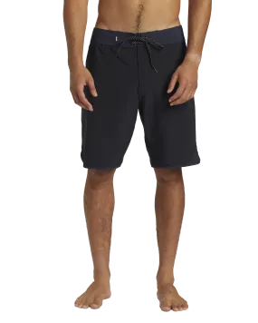 Highline Scallop Boardshorts in Black