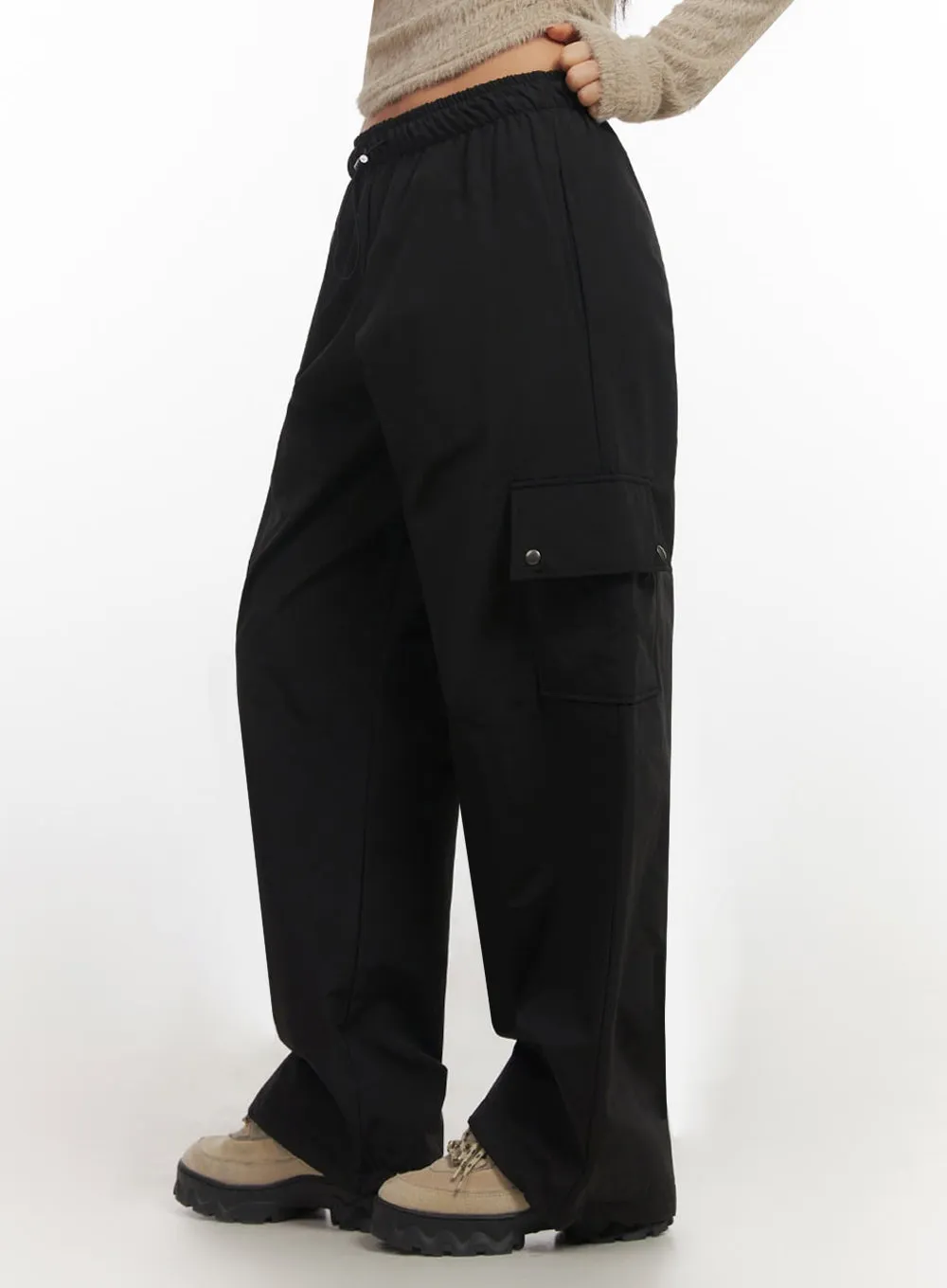 Relaxed-Fit Cotton Cargo Pants IF510