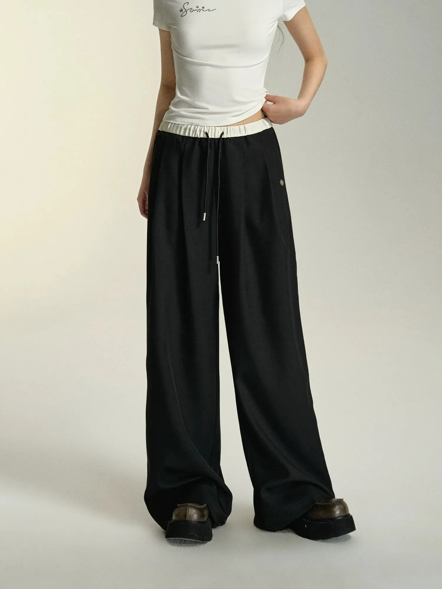 Relaxed Fit Drawstring Waist Wide Leg Pants