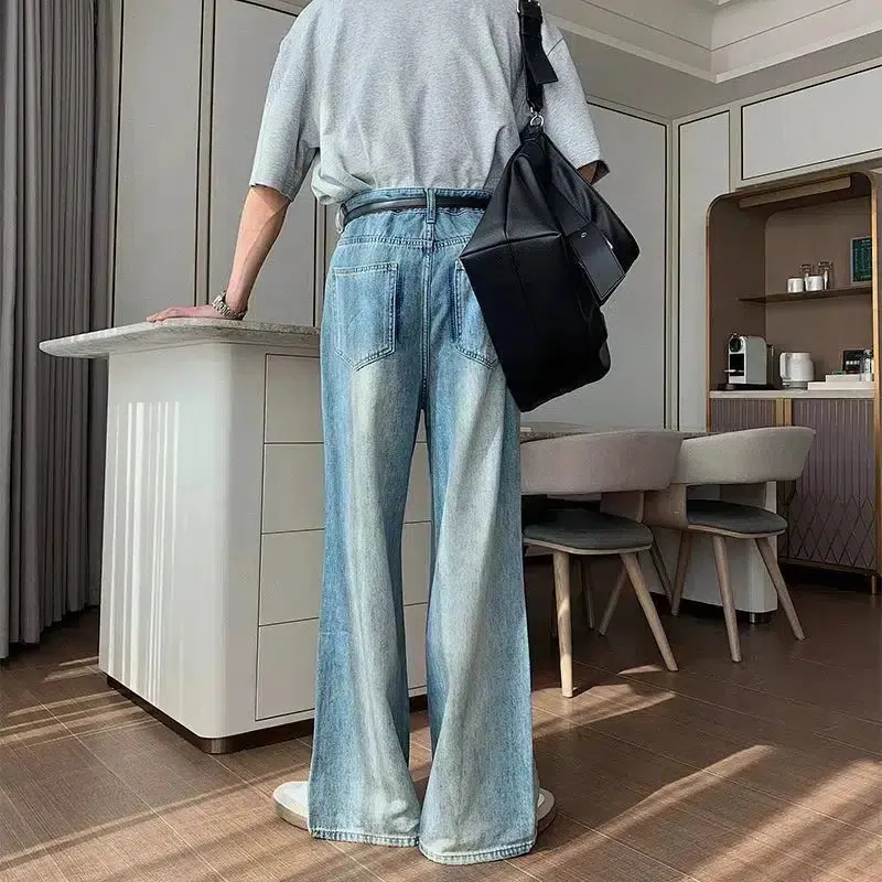 Relaxed Fit Straight Jeans