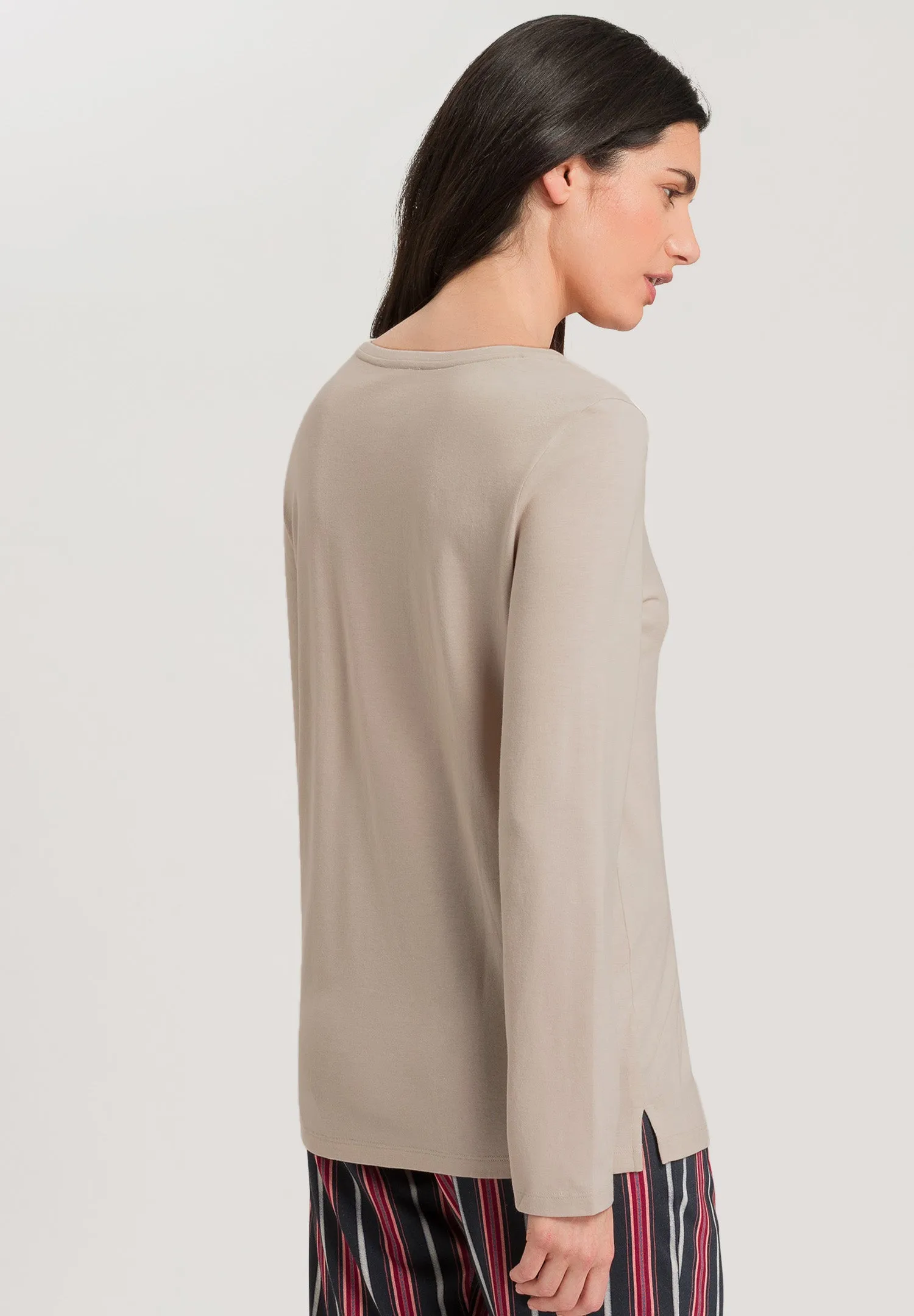 Sleep And Lounge Relaxed Round Neck Top | Pumice 77844-2801